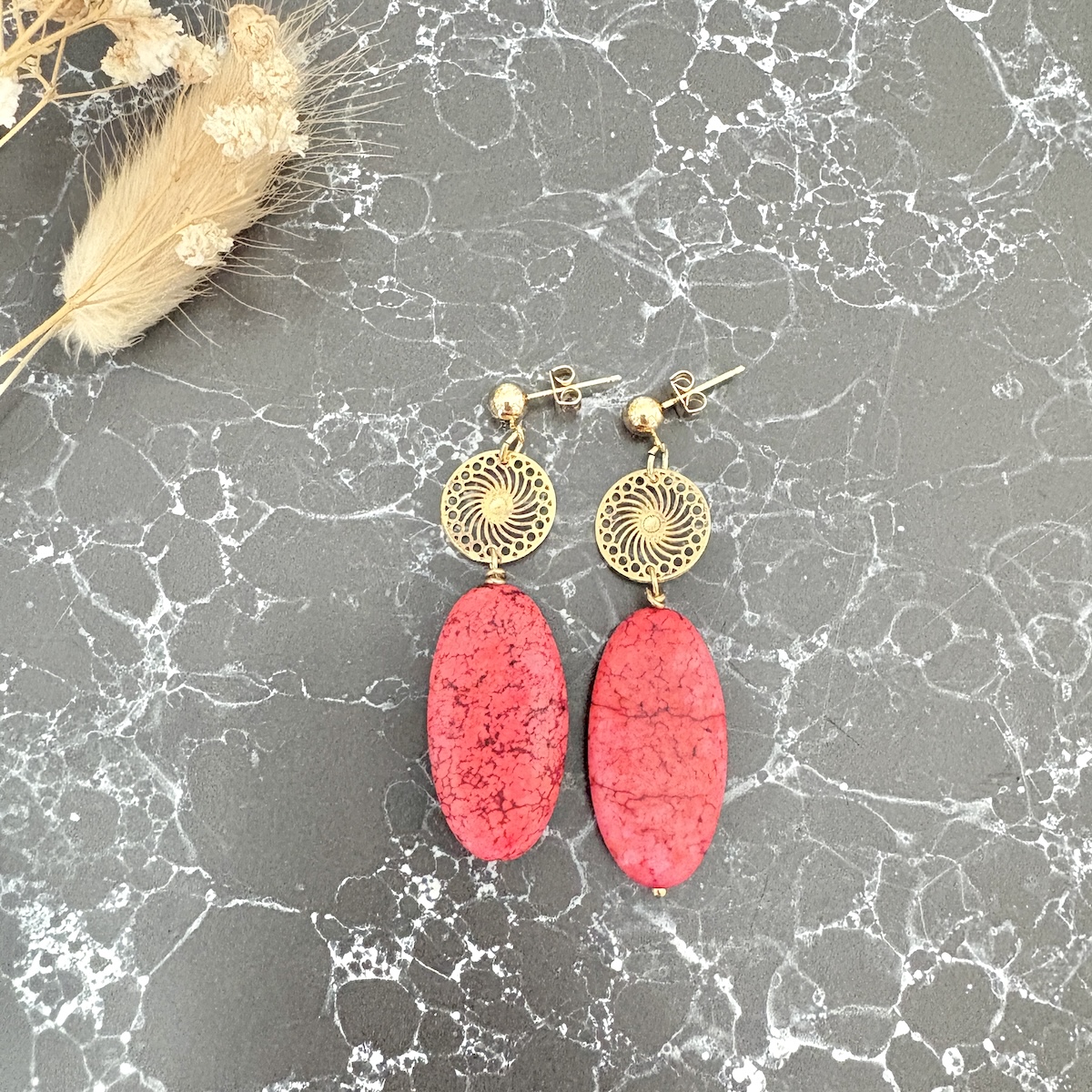 Boucles d'oreille ovale rose