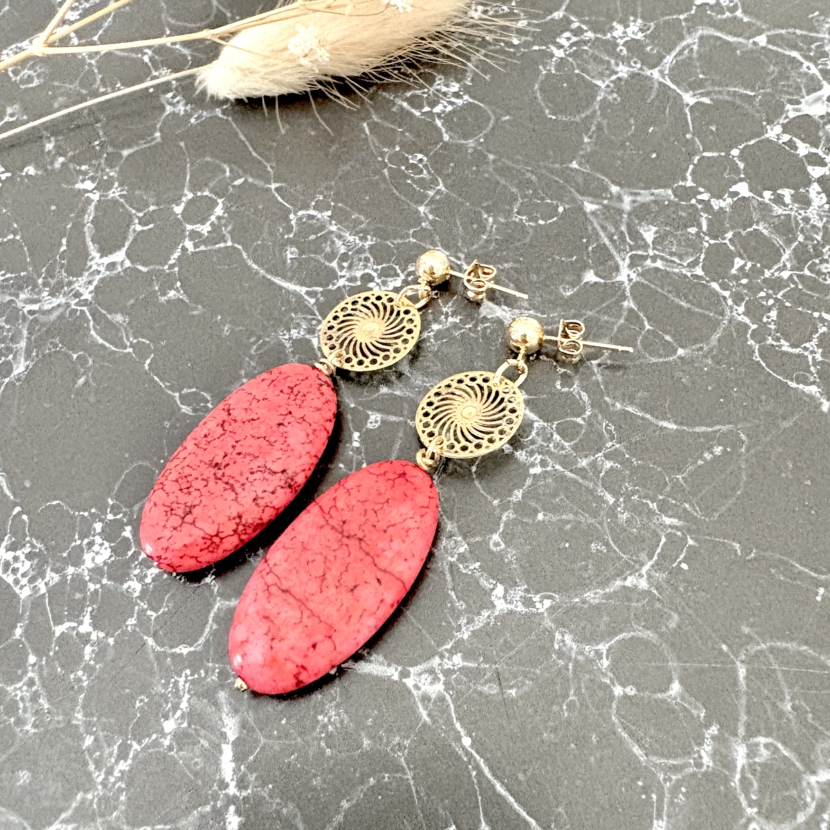 Boucles d'oreille ovale rose – Image 2