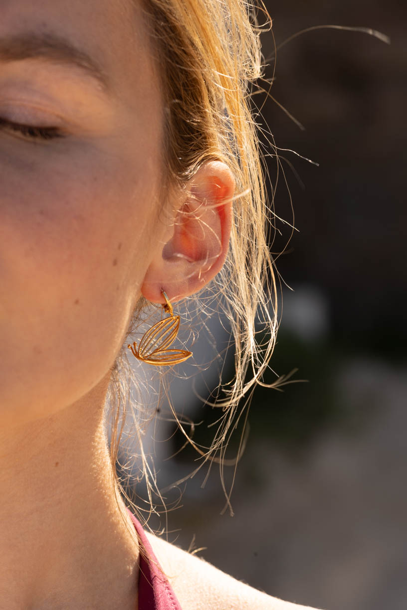 Boucles d'oreille Devin - plaqué or – Image 2