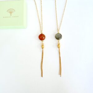 Collier pierre sertie