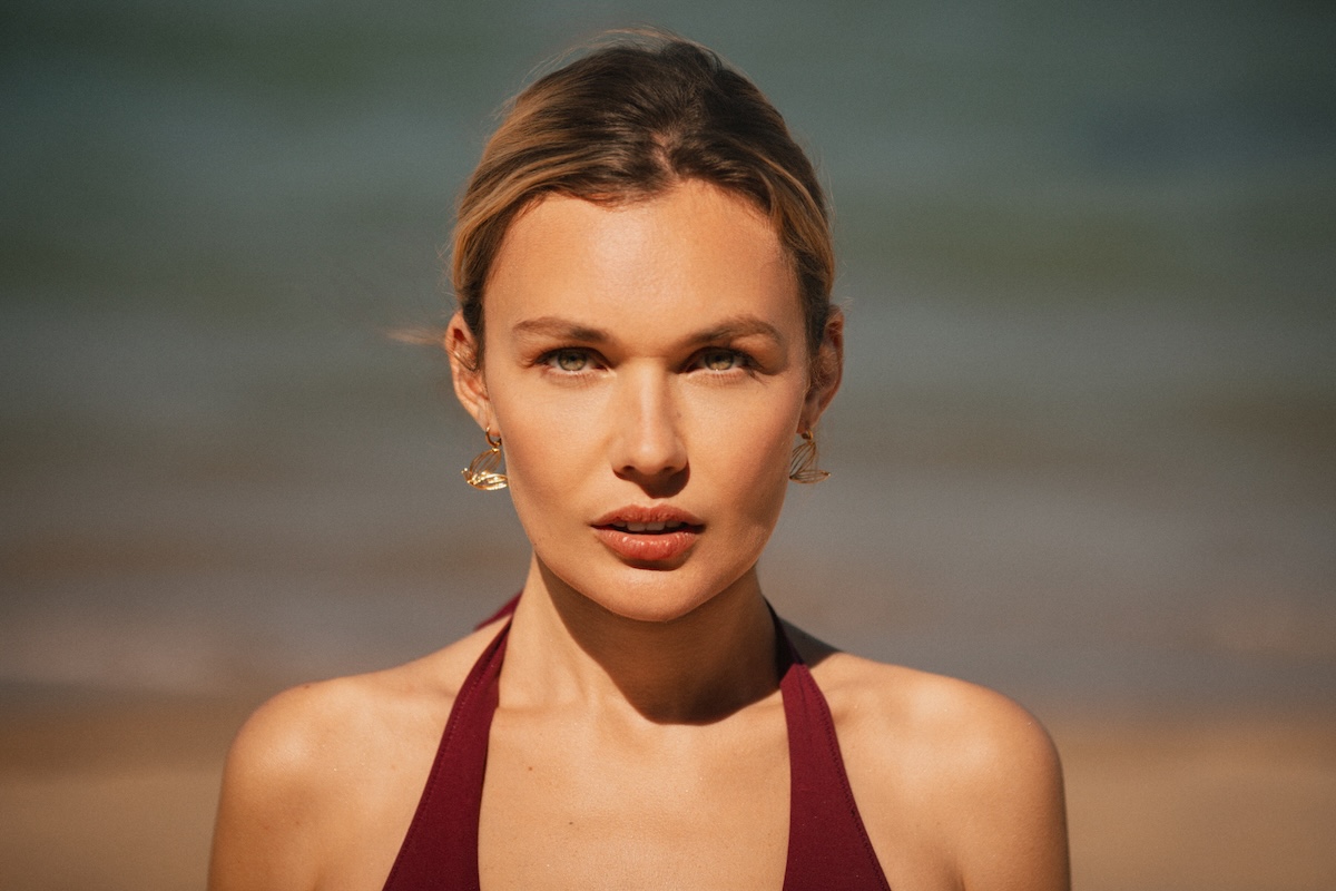 Boucles d'oreille Devin - plaqué or – Image 6