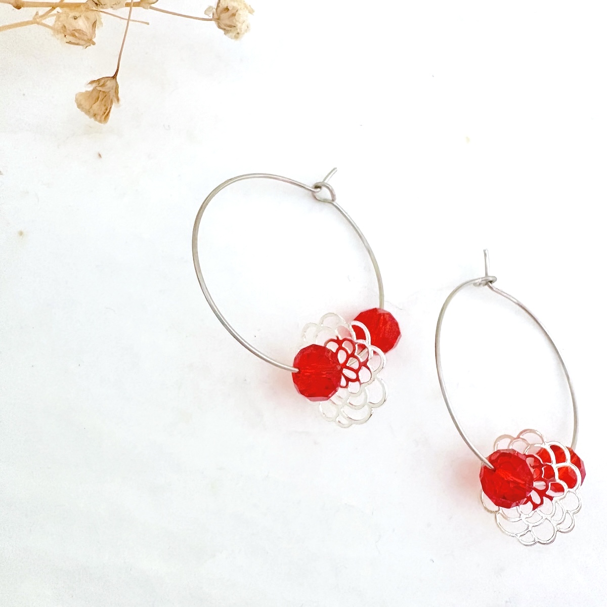 Boucles d'oreille creole rouge – Image 2