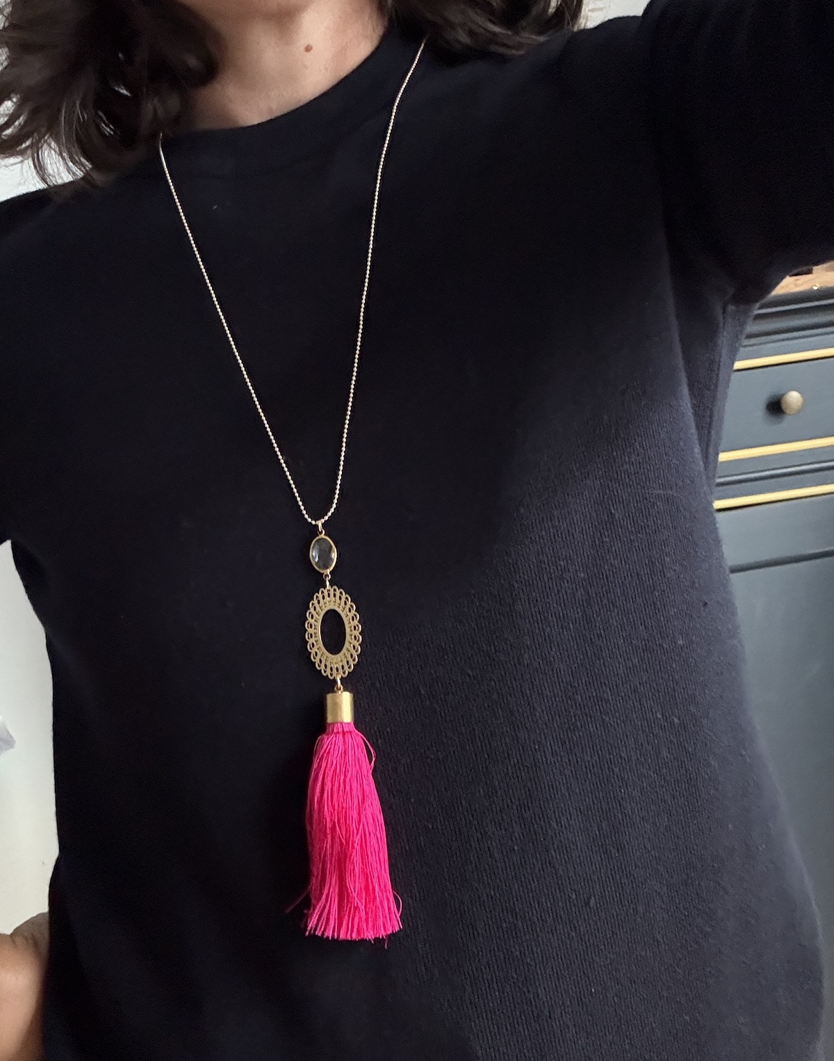 Sautoir pierre et pompon – Image 2