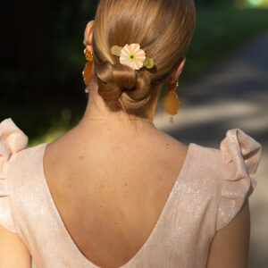 barrette fleurie doree a l or fin emaillee dans les tons pastels rose style boheme chic