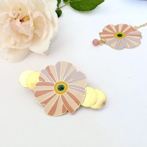 barrette fleurie doree a l or fin emaillee dans les tons pastels rose style boheme chic
