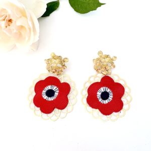 boucles d'oreille élégantes dorées à l'or fin en forme de fleur rouge avec une jolie attache fleurie dorée