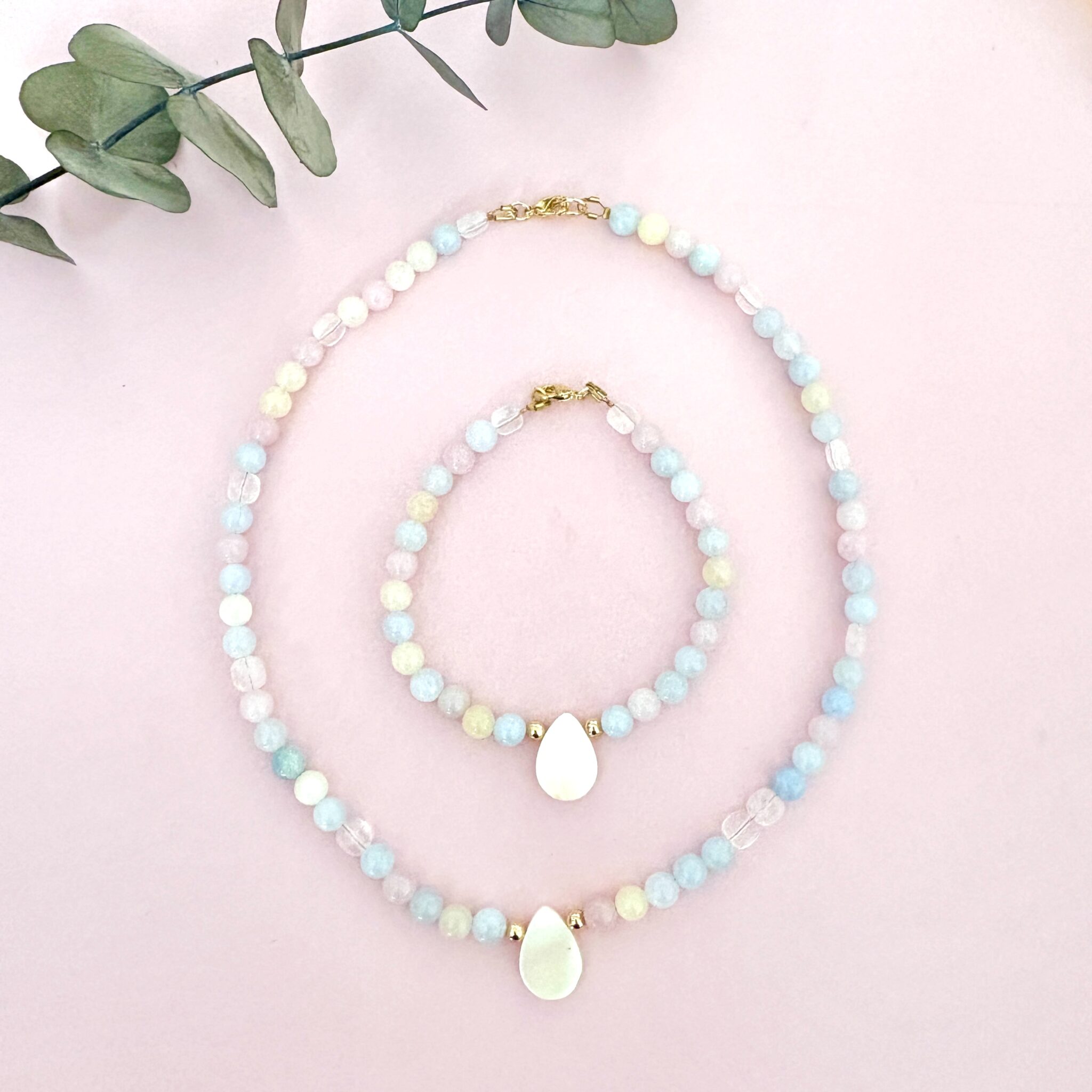 Collier pastel – Image 3