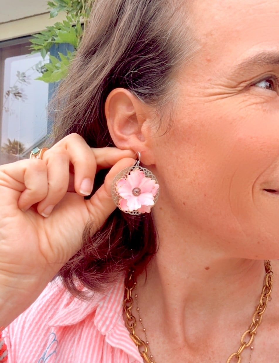 Boucles d'oreille Pivoine argenté – Image 2